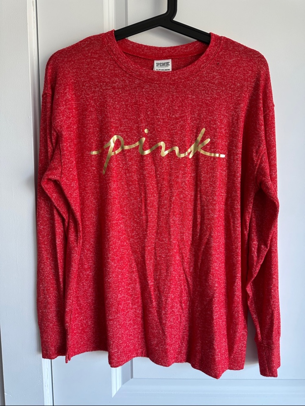 Victoria’s Secret PINK Red Long Sleeve Sleep Shirt Gold Logo XS Soft